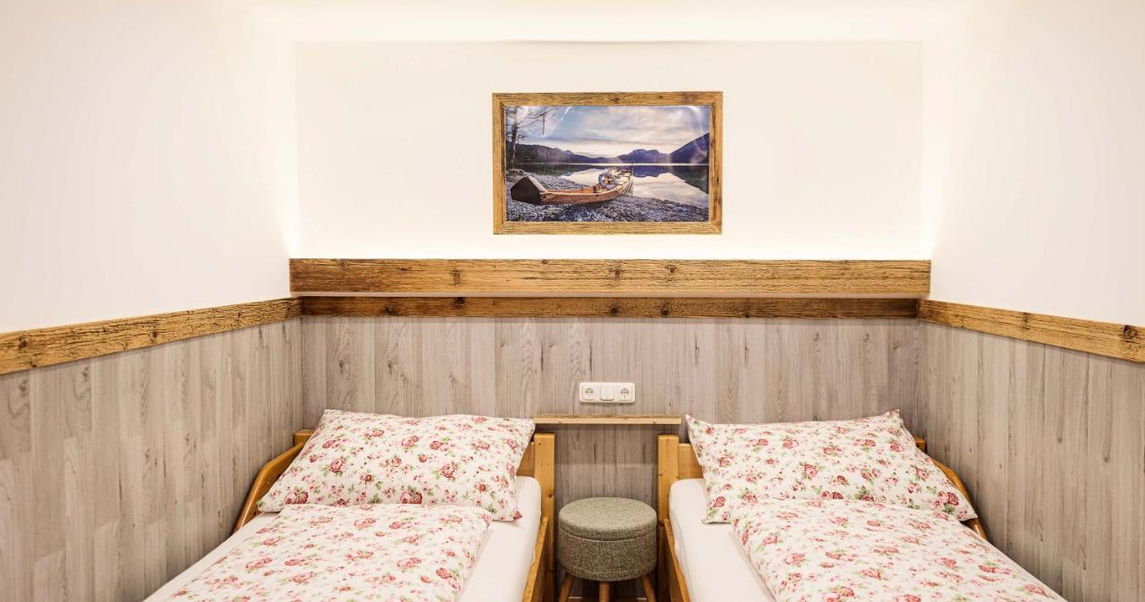 Ferienwohnung Grundlsee, Willkommen In Mami'S Ferienwohnung מראה חיצוני תמונה