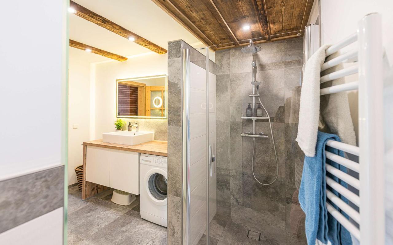 Ferienwohnung Grundlsee, Willkommen In Mami'S Ferienwohnung מראה חיצוני תמונה