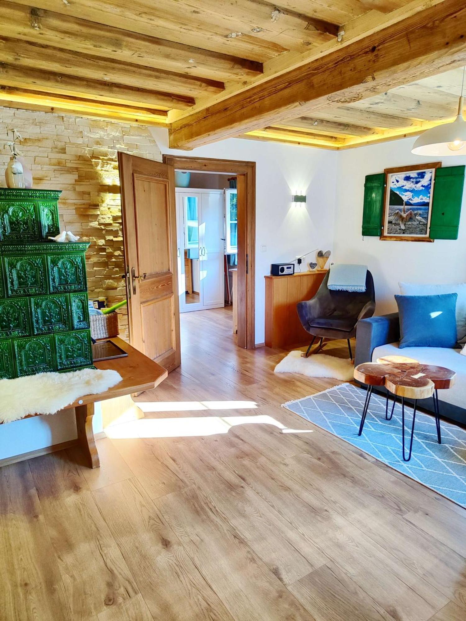 Ferienwohnung Grundlsee, Willkommen In Mami'S Ferienwohnung מראה חיצוני תמונה