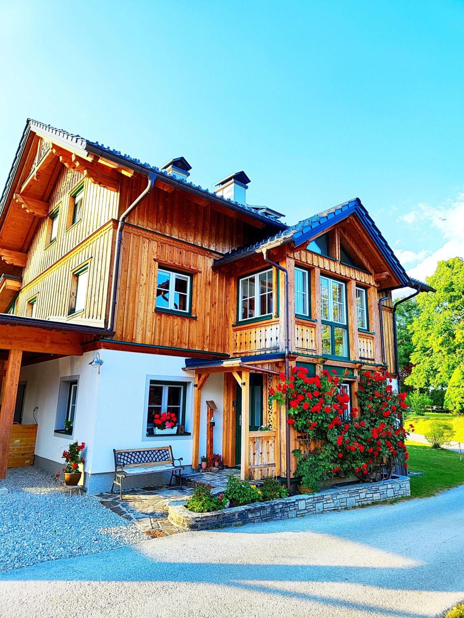 Ferienwohnung Grundlsee, Willkommen In Mami'S Ferienwohnung מראה חיצוני תמונה